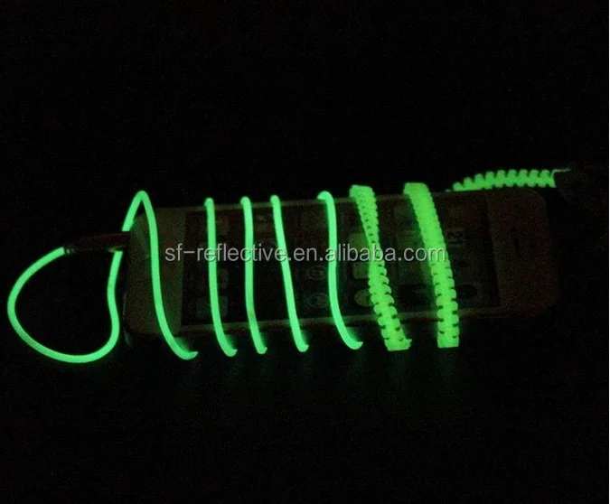 2023 hot selling latest glow in the dark luminous stereo earphone headset