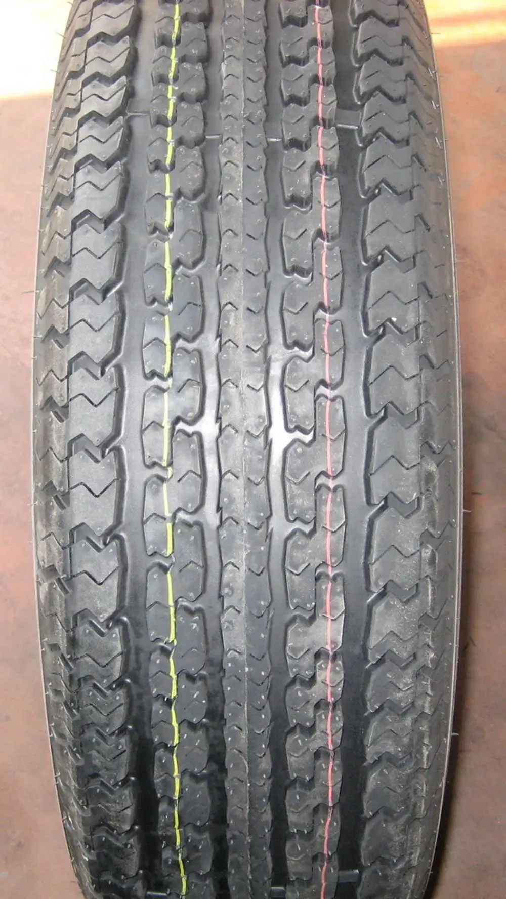 
Double king ST205/75R14 Trailer tyre with DOT Certificate in best price 