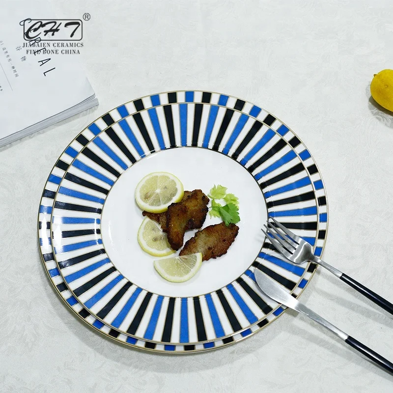 Import china blue and white dinner ware set christmas cheap ceramic plates for hotel