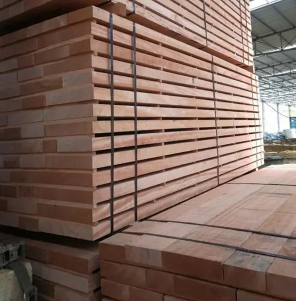 Gabon white wood with beautiful and dark  grain including Okoume/Okan/Beli Rouge/Sapelli/Pao Rosa/Iroko