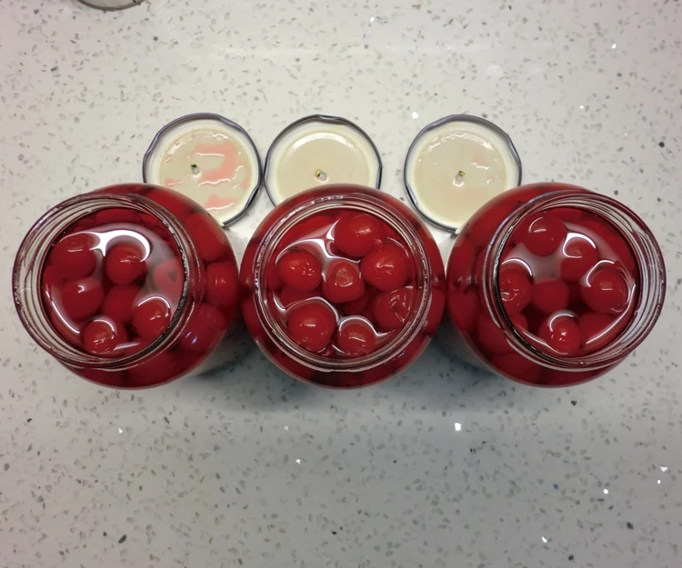 New crop Chinese canned maraschino  cherries  cocktail cherries red green blue yellow  in heavy syrup in jars 314ml  720ml