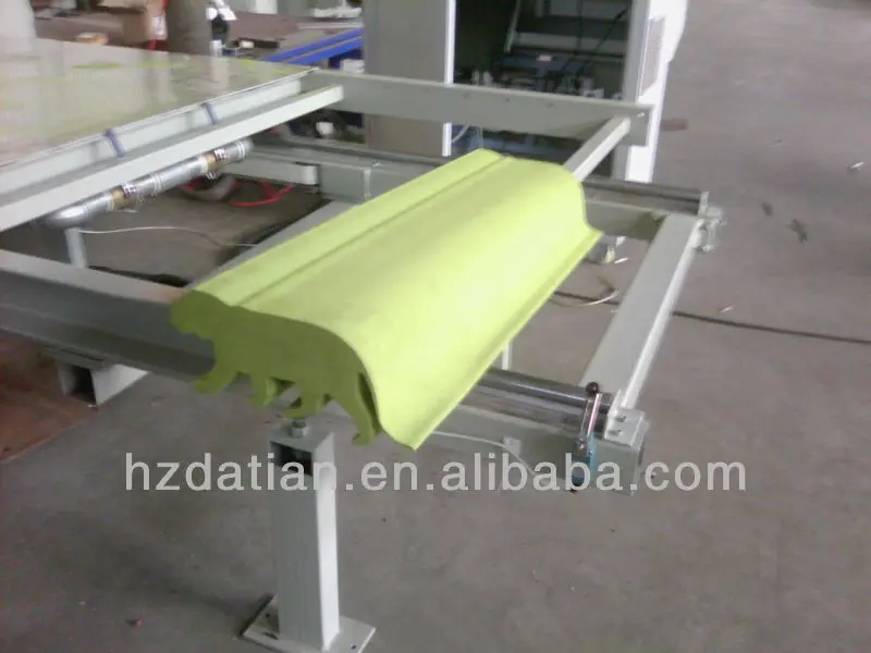 Dtc-f2012 auto cnc foam cutter with movable table
