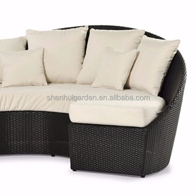 
Outdoor Rattan Wicker Garden Furniture Set With Cushion And Pillows Round Sofa Bed For Hotel 