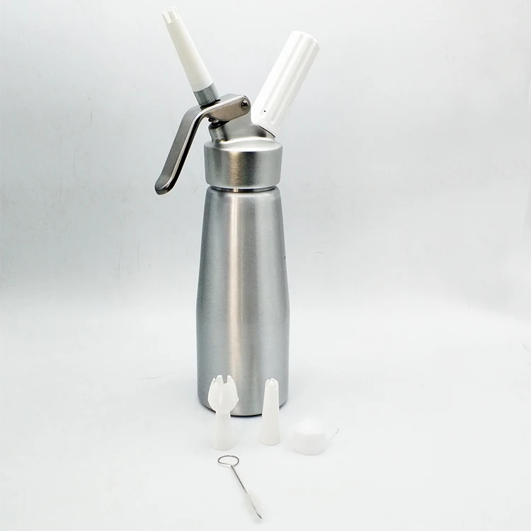 Best selling whipped cream dispenser 500ml with 3 nozzles