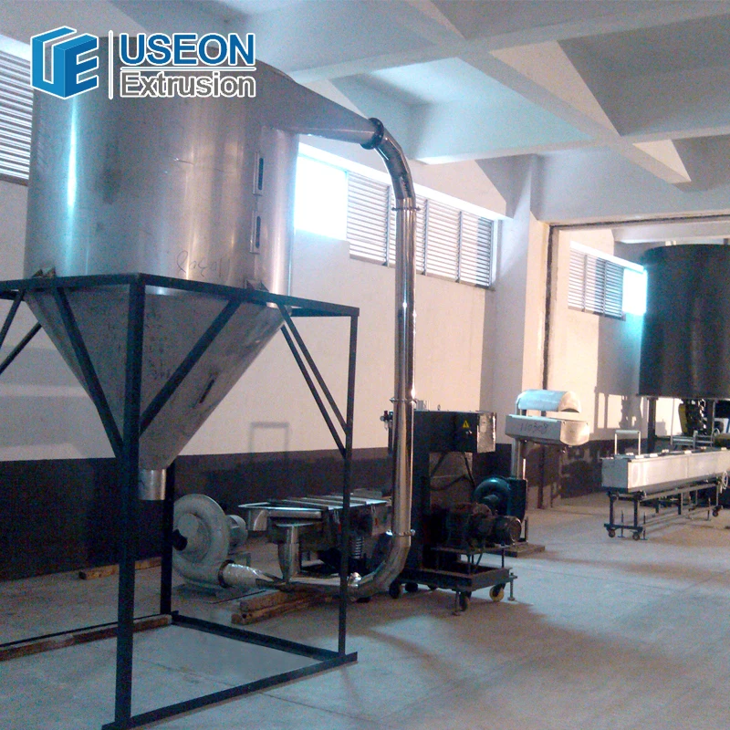 Горячие продажи пластиковые бутылки переработки машина Сажи Masterbatch Совет пены EVA