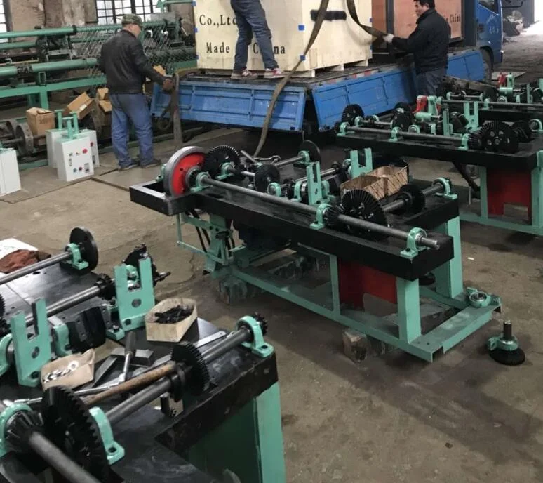 
Steel Wire Single twisted barbed wire machine/barbed wire netting machine 