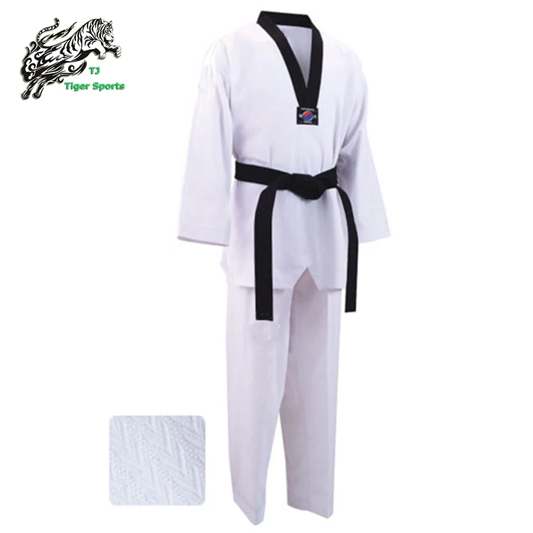 Униформа для тхэквондо из белых боевых