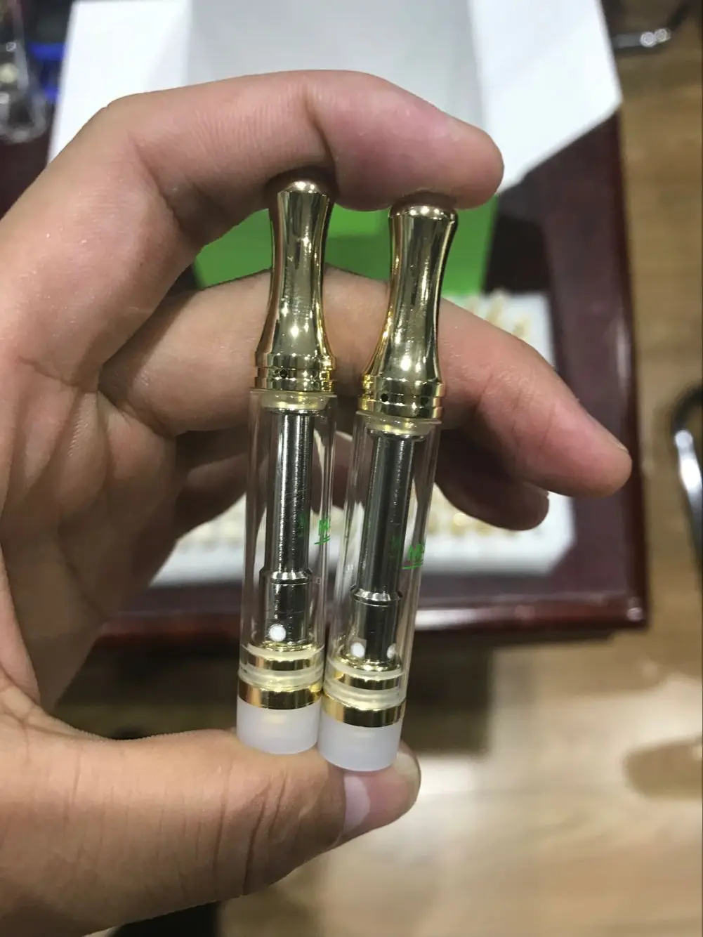 
Newest Selling G10 Glass Tank Empty CBD Vaporizer Cartridge 0.3/0.5/0.8/1.0ml come from one light year company 