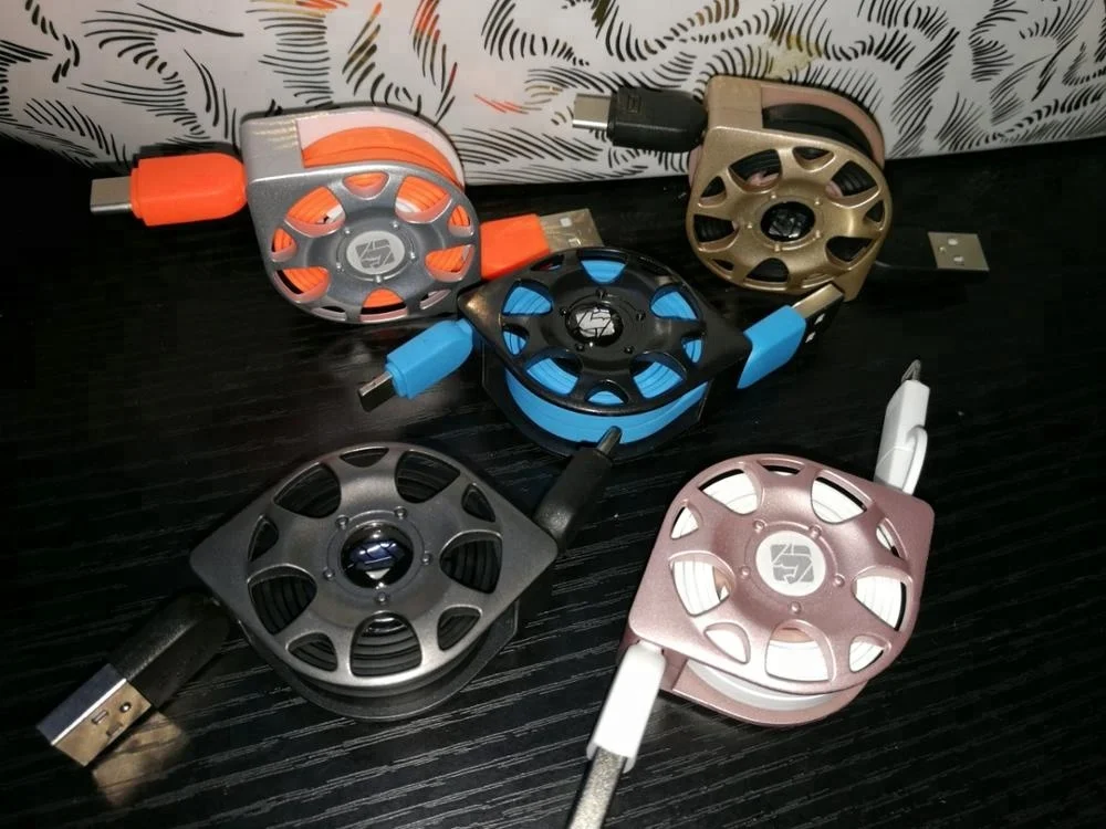 Factory New design wheel type 2 in 1 retractable USB data cable type c charging Adapter