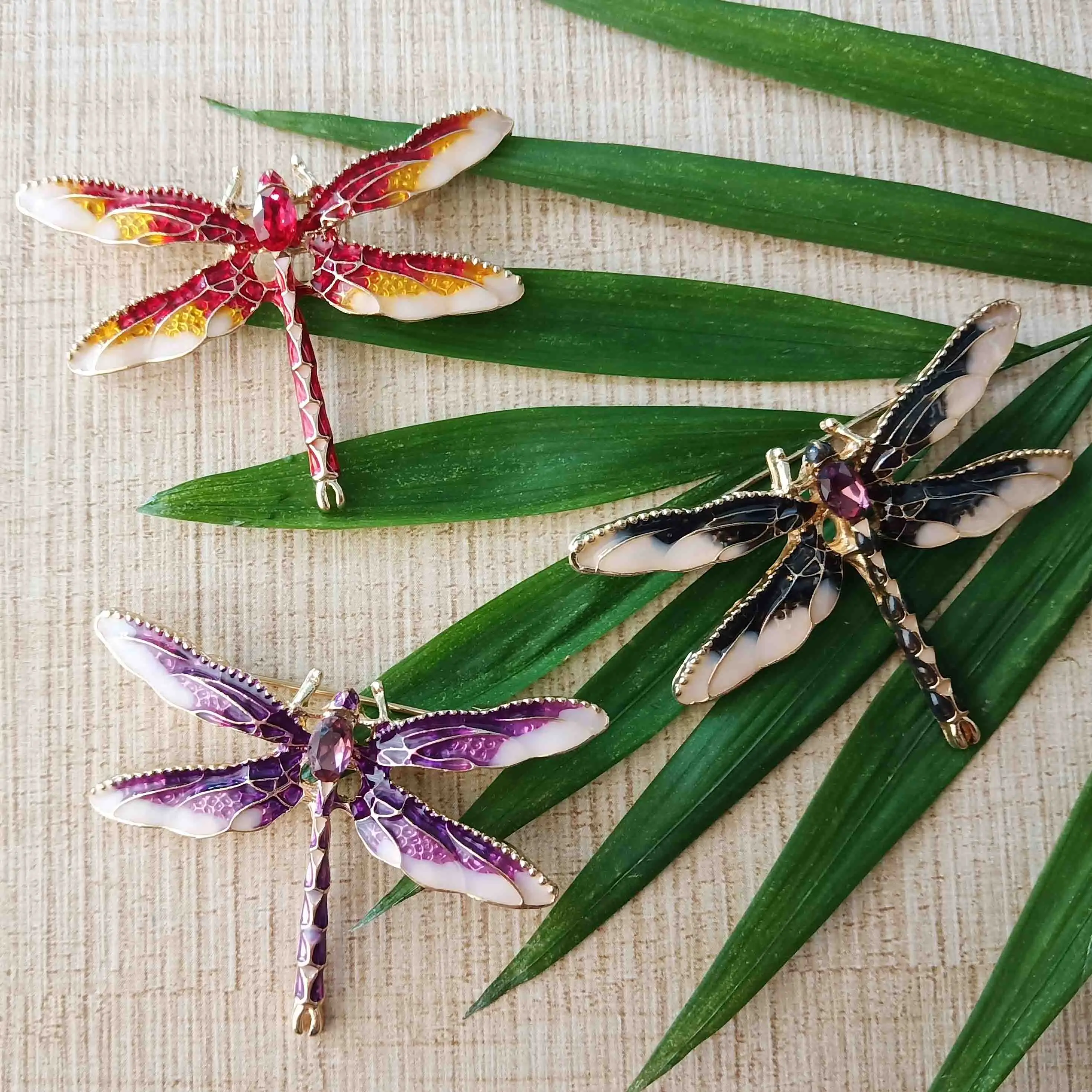 China wholesale insect dragonfly brooch