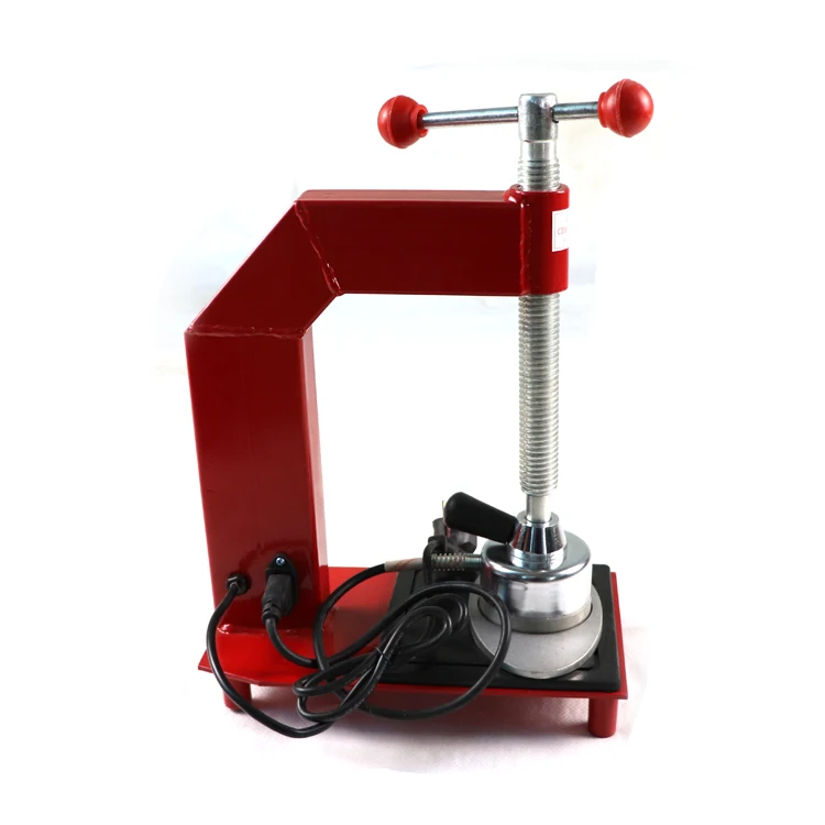 Lever punch tyre vulcanizing machine