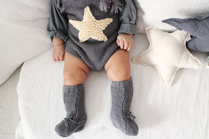 Wholesale toddler clothing star heart-shaped knitted overalls newborn baby romper jumpsuit