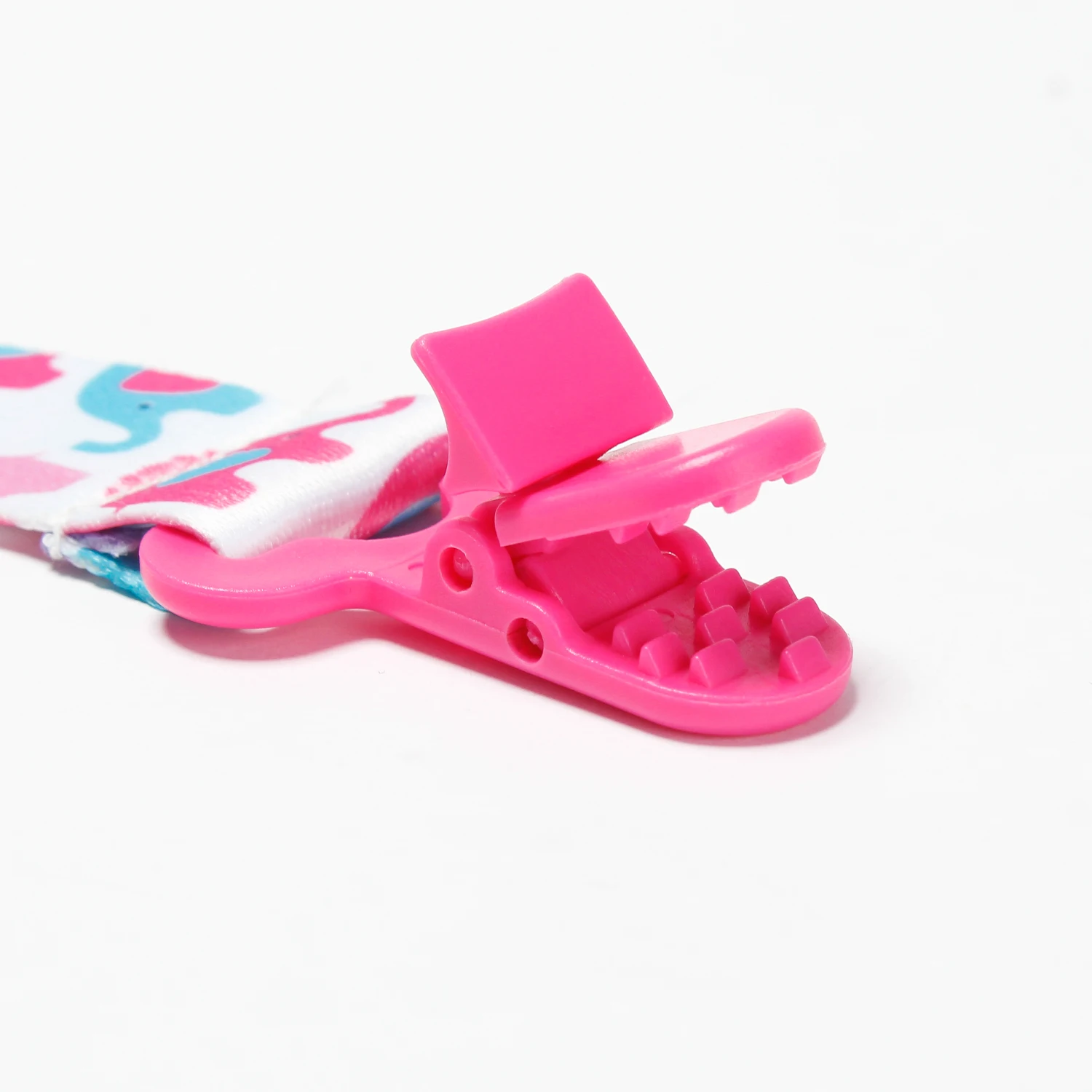 
Baby safety silver cartoon cute pacifier with clip 