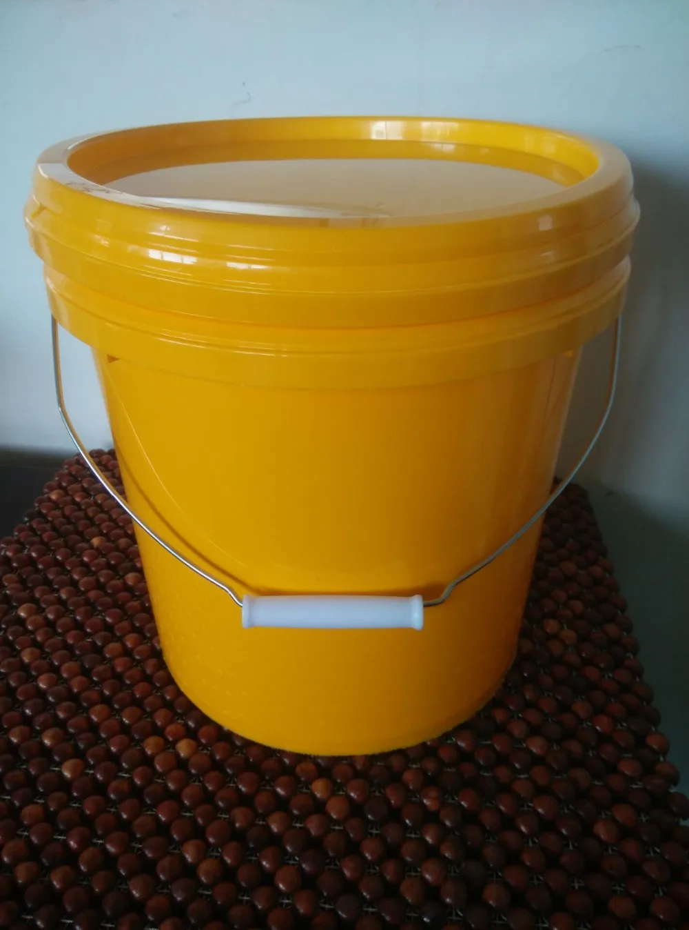 HDPE plastic jerry cans for sale different sizes food grade