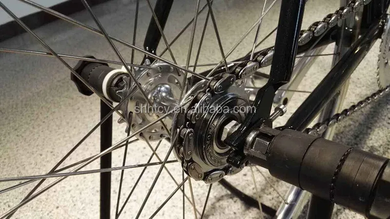 Black fixed gear bicycle City Bike with Dynamo Light Single Speed Disc Brake Steel Bead Pedal