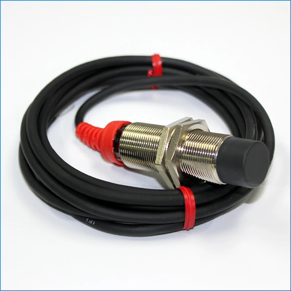 F3C series M18 5mm Flush type Inductive Proximity Switches DC12-24v, 3-wires, PNP or NPN outputs offered DC proximity switch