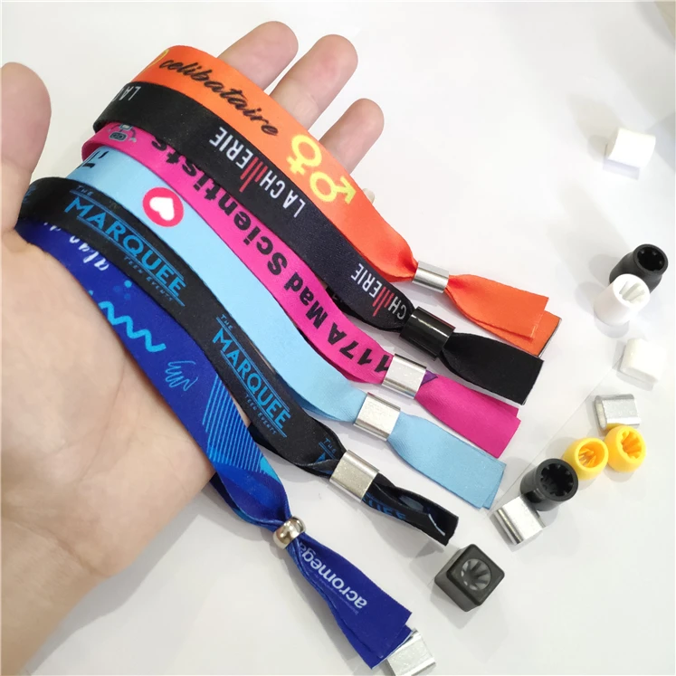 Fashion design cheap price fast delivery adjustable bead high quality plastic clasp customized fabric wristbands