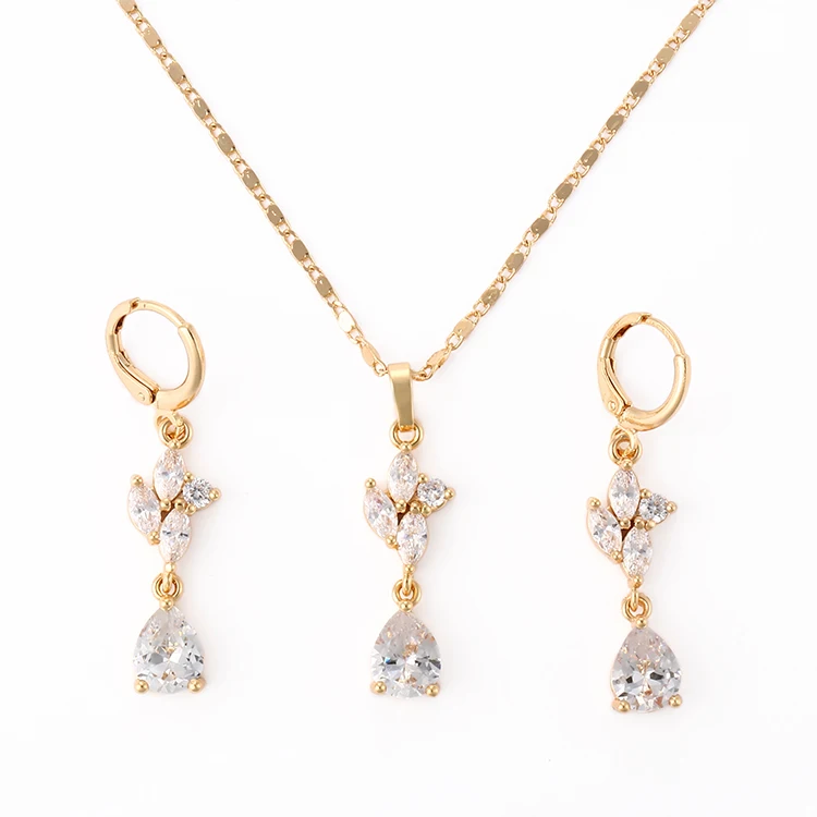 
Hengdian 2018 Trending Products Ladies 18K Gold Plated CZ Zircon Gold Necklace Jewelry Set 