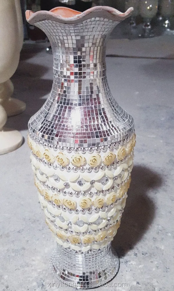 Tabletop decoration pieces custom transparent resin vase