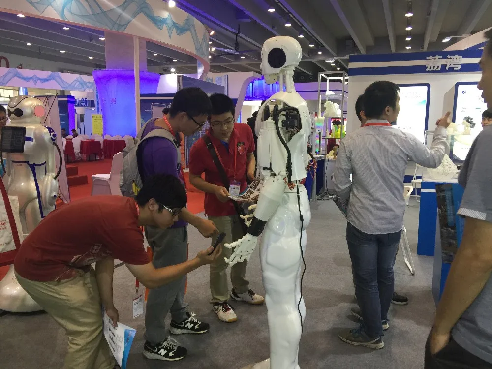 museum exhibition hall display and school  educational smart humanoid robot
