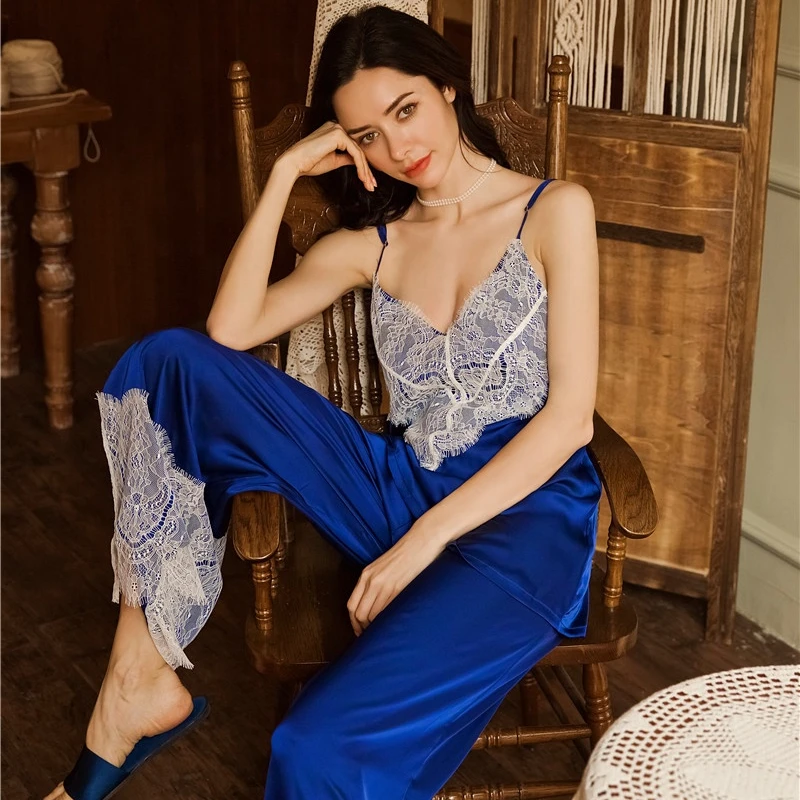 Кружевные атласные пижамы с ремешками