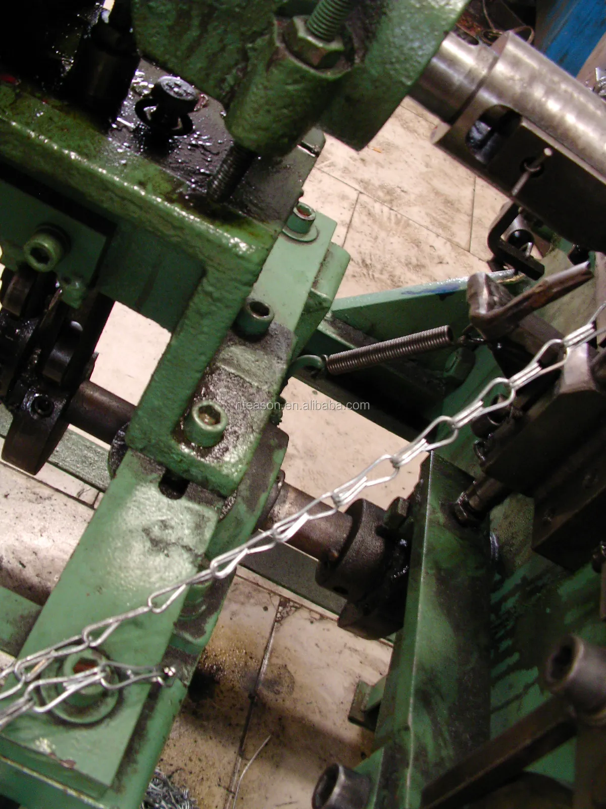 
double hook chain making machine chain link bending machine video 