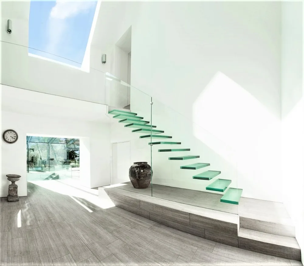 
Unique fashion designed tempered glass panel staircase 