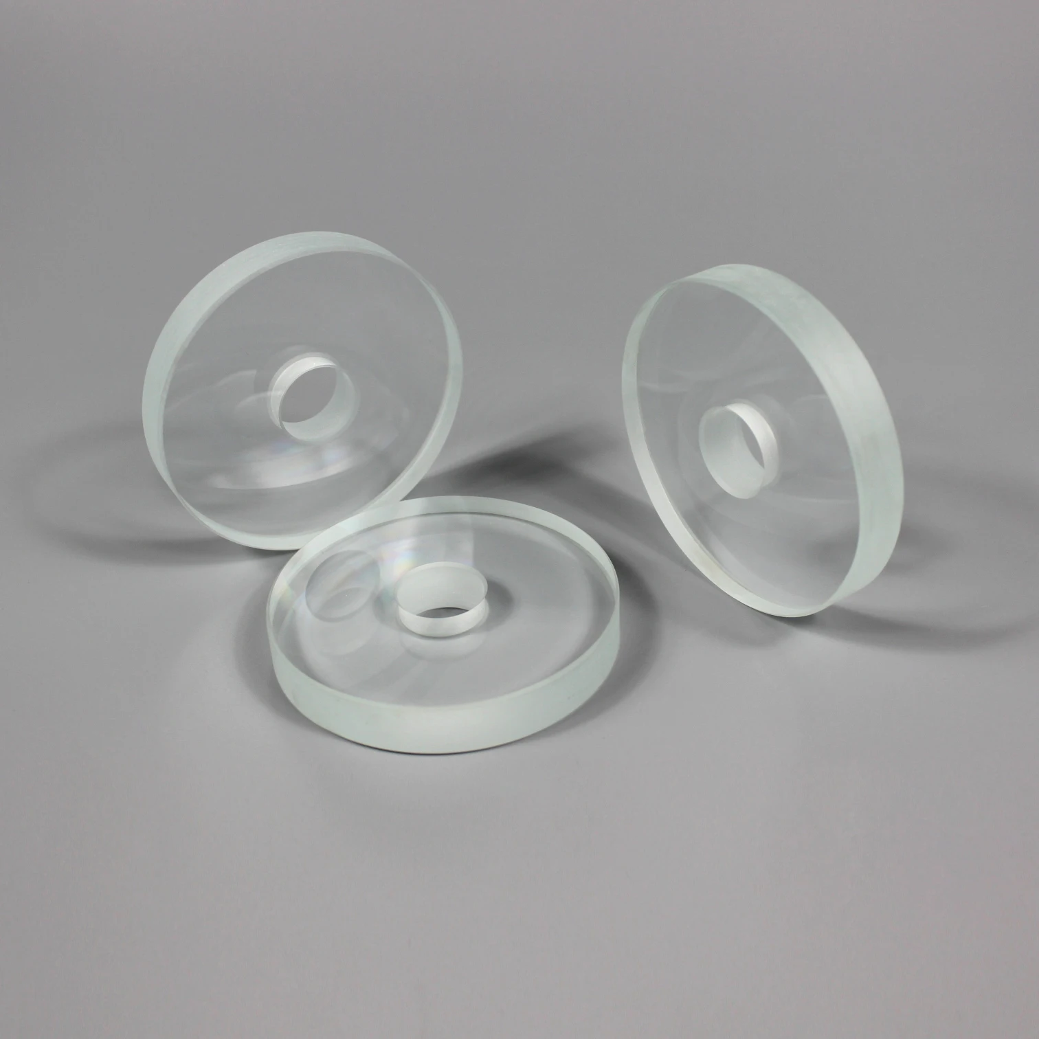 Polished quartz plate for heat shields