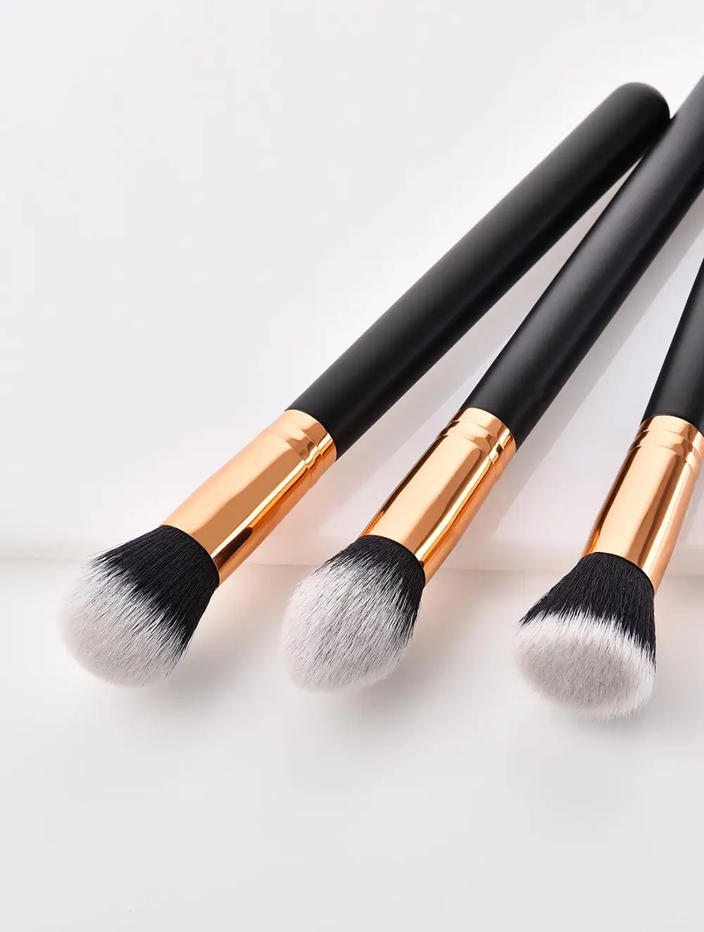 Sample Free Makeup Brushes set Customize Logo cosmetic tools