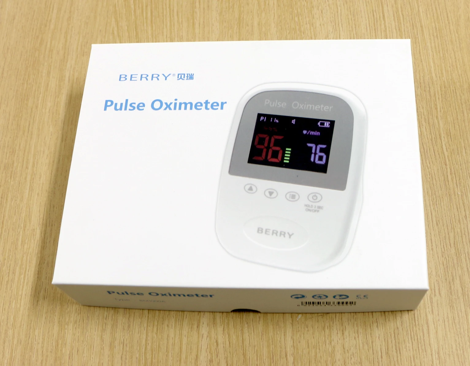 Handheld pulse Oximeter 3 types of blood oxygen probes can be switched at will