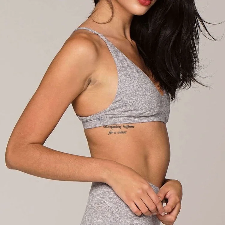 Factory Wholesale 2021 Fashion Fitness Yoga Wear Women Padded Sexy Seamed Sports Bra