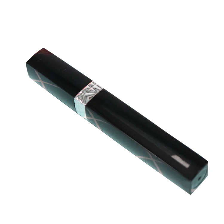 Factory hot sale black empty lipgloss tubes packaging design