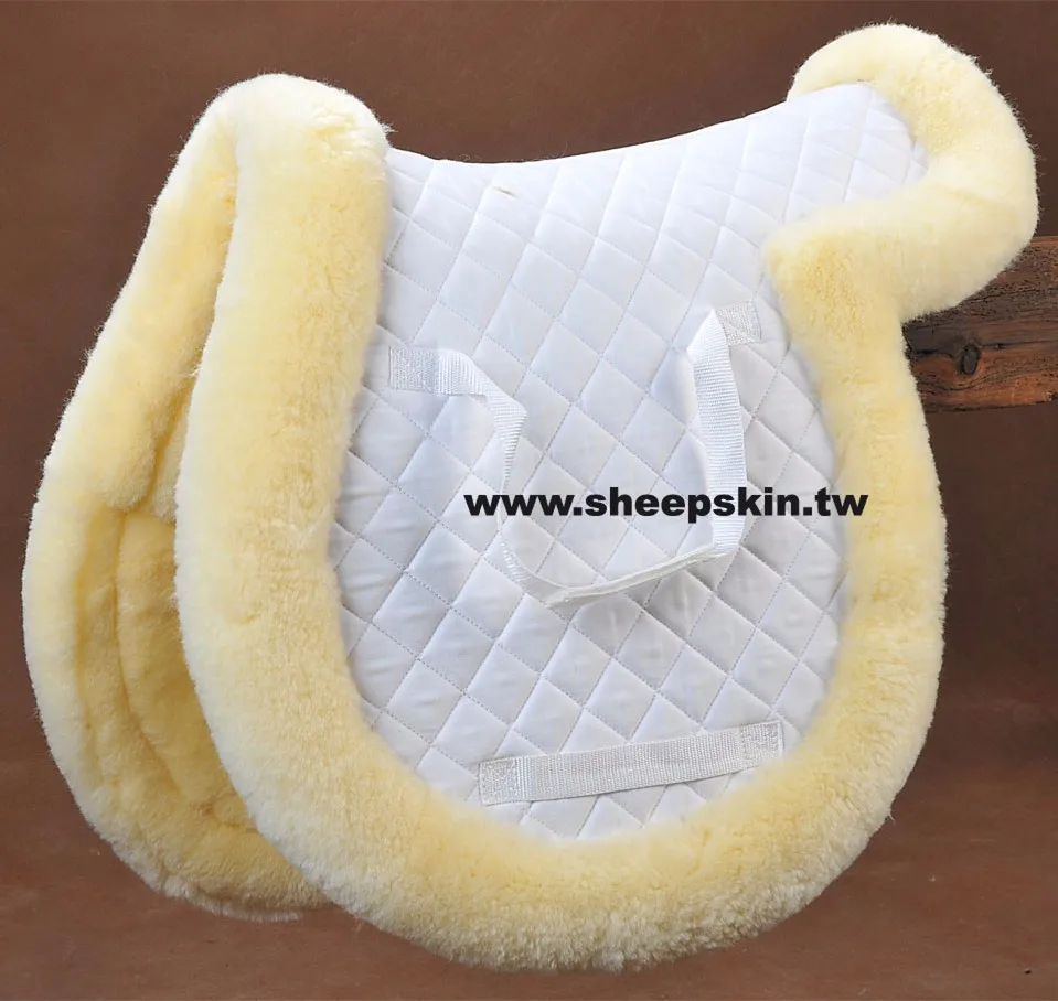 Sheepskin horse saddle pad