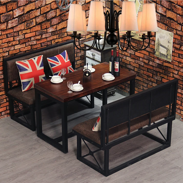 Кресла в стиле ретро для столовой