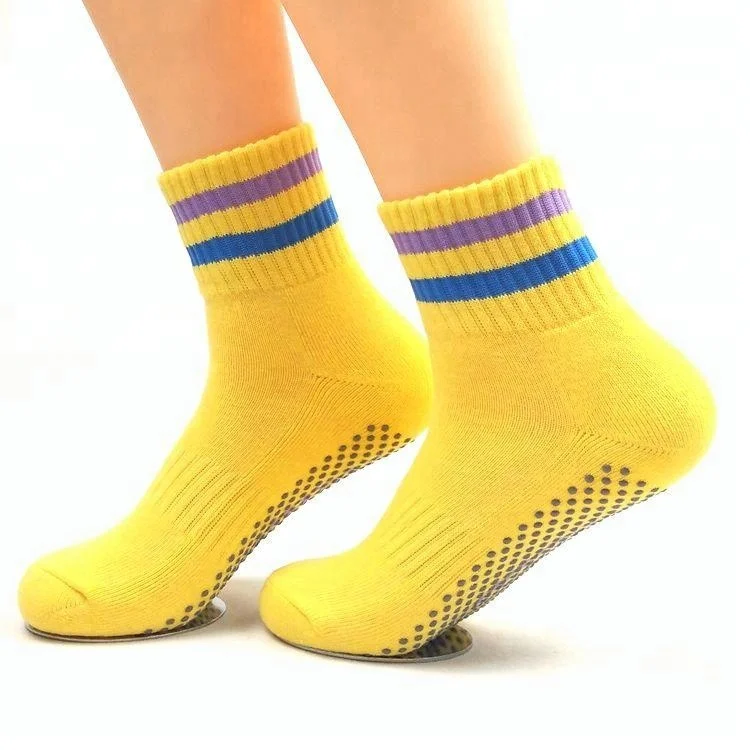 Hot Sell Unisex Half Terry Non Slip Yoga Grip Socks Wholesale