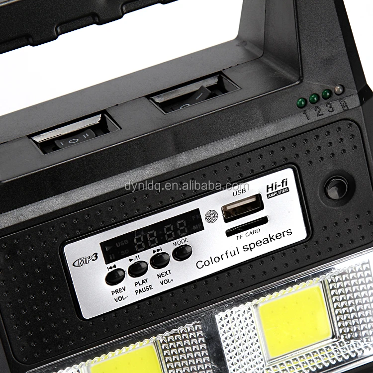 2017 NEW style of military style radio with charger and bulbs solar charger flashlight radio good quality of 10w solar radio