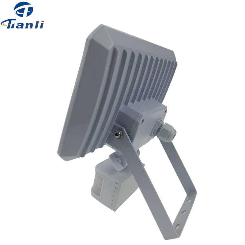 
Adjustable Twilight Sensor and Pivoting Motion Detector Lux 24W Outdoor Spotlight,LED Floodlight 