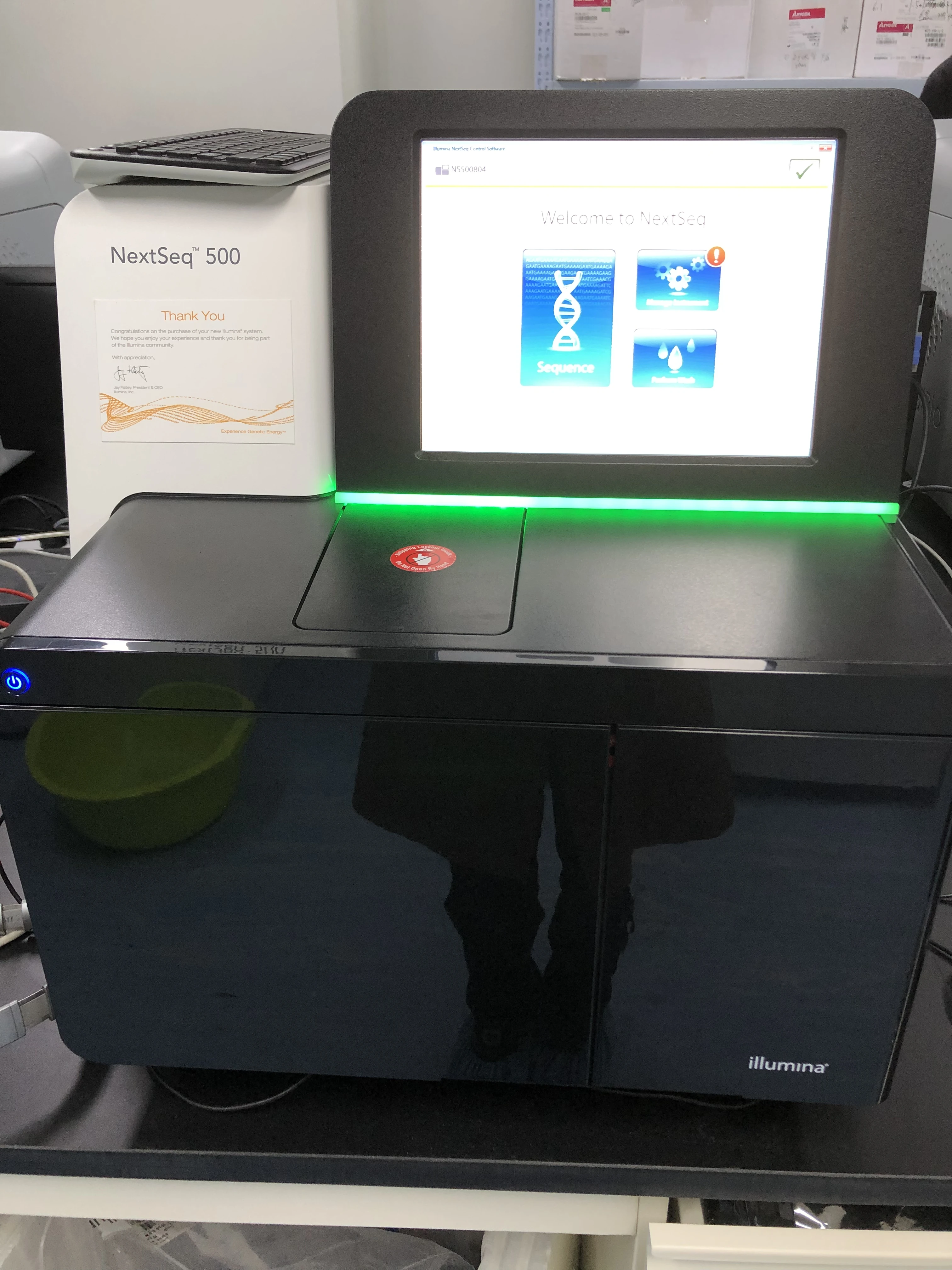 
Illumina NextSeq 500 DNA Sequencer - High-throughput Benchtop Next-Generation Sequencer 