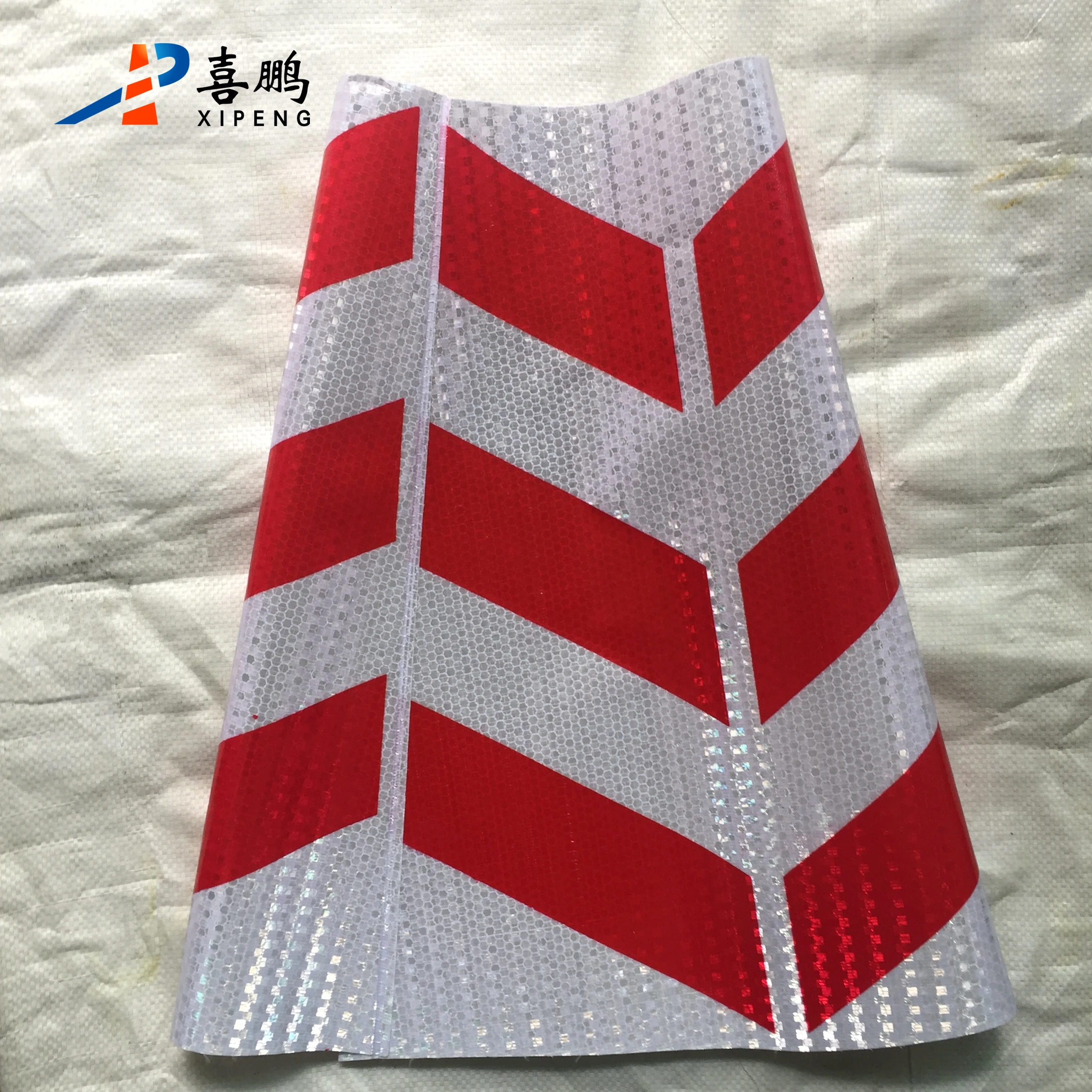 Wholesale 700mm Reflective Heavy Duty Flexible Rubber Black Road Traffic Cones