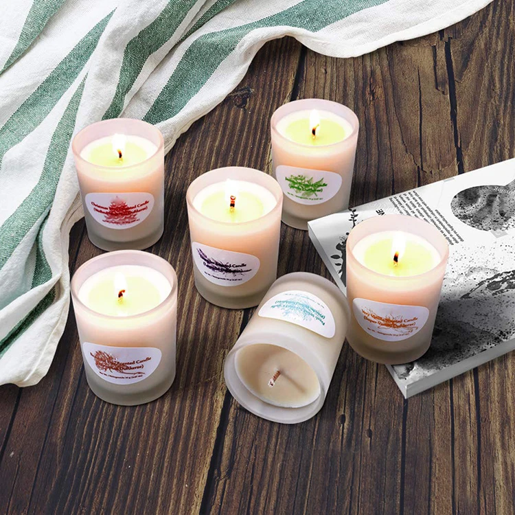 Environmentally friendly smokeless soybean oil scented candles purified air scented candle light