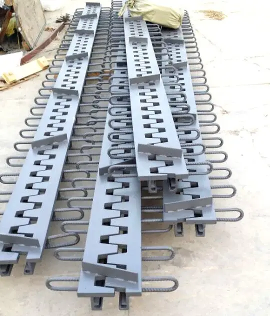 Modular/finger/elastomeric/asphalt bridge expansion joints types