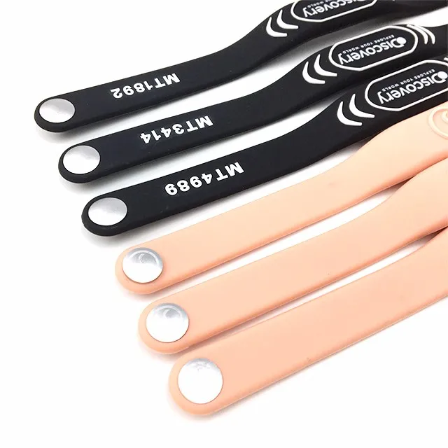 Factory price silicon wrist bands adjustable RFID silicon wristband GYM wristband with closure