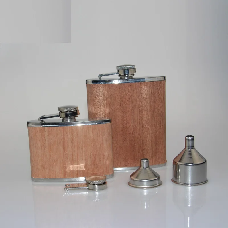 8oz natural bamboo body high quality 18/8 stainless steel portable whiskey hip flask for man