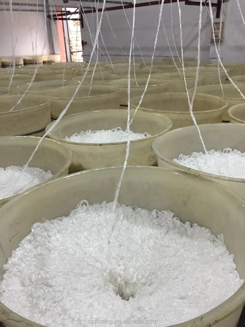 modified polyester Bosilun Cationic flock tow 1.5D semi-dull fiber instead of Acrylic tow