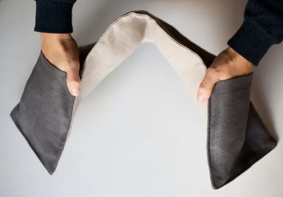 
Wholesale Modern Double Oven Glove Pot Rack Kitchen Insulation Non Slip Cotton Oven Mitt 