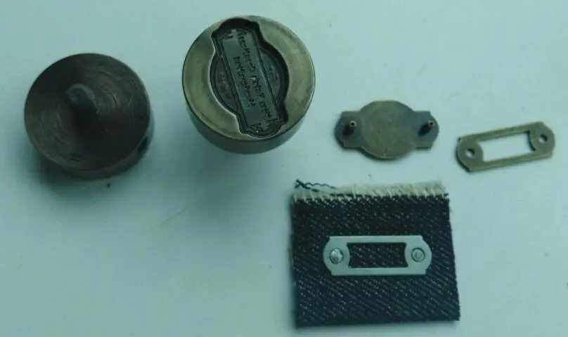 nickel lead free custom jeans pu patch label with metal logo