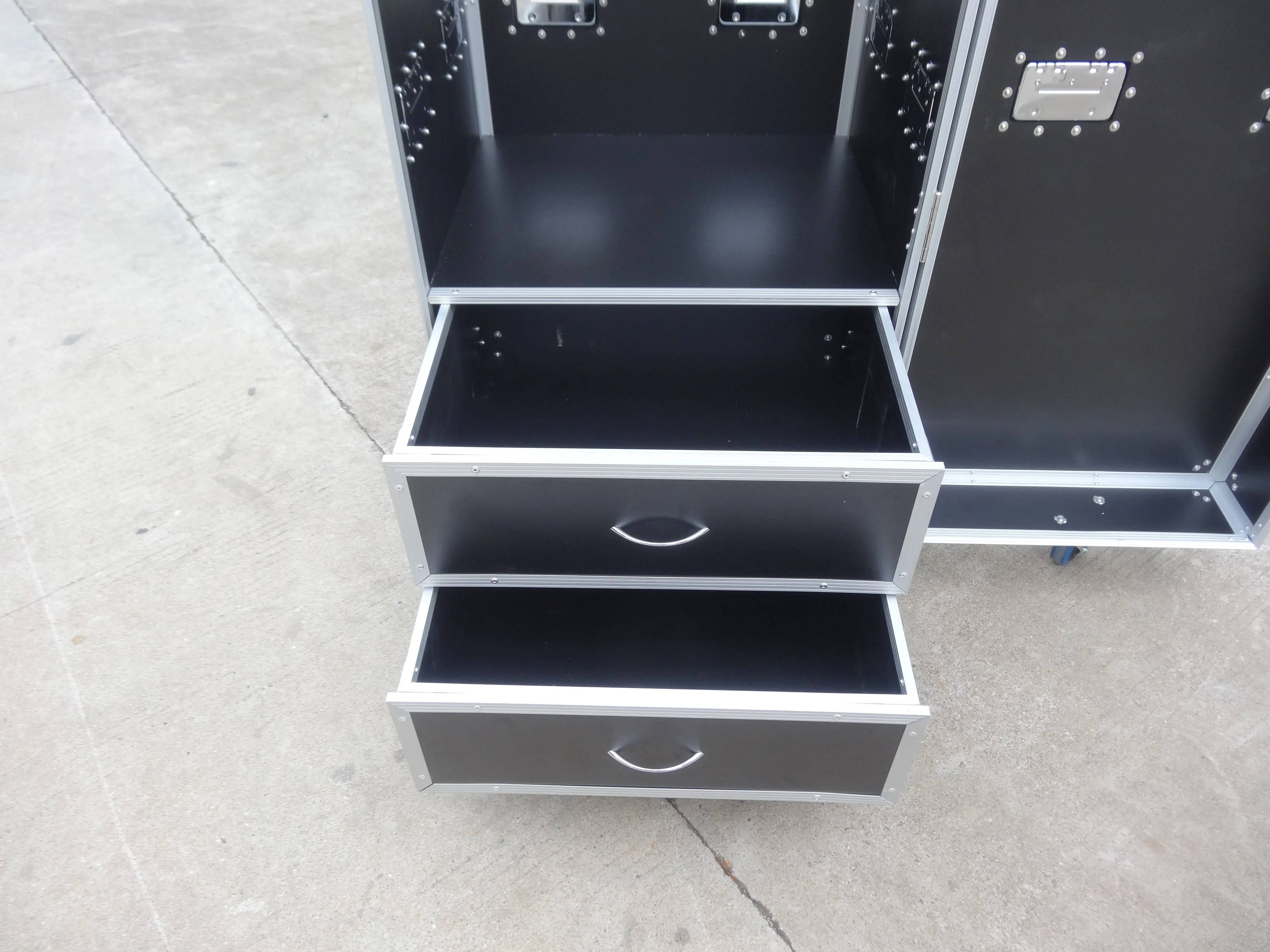 Custom Flight Case/ Custom Road Case/wardrobe flight case with drawer