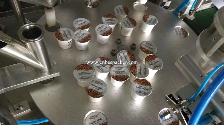 Автоматическая кофе капсула кубок наполнения и запайки