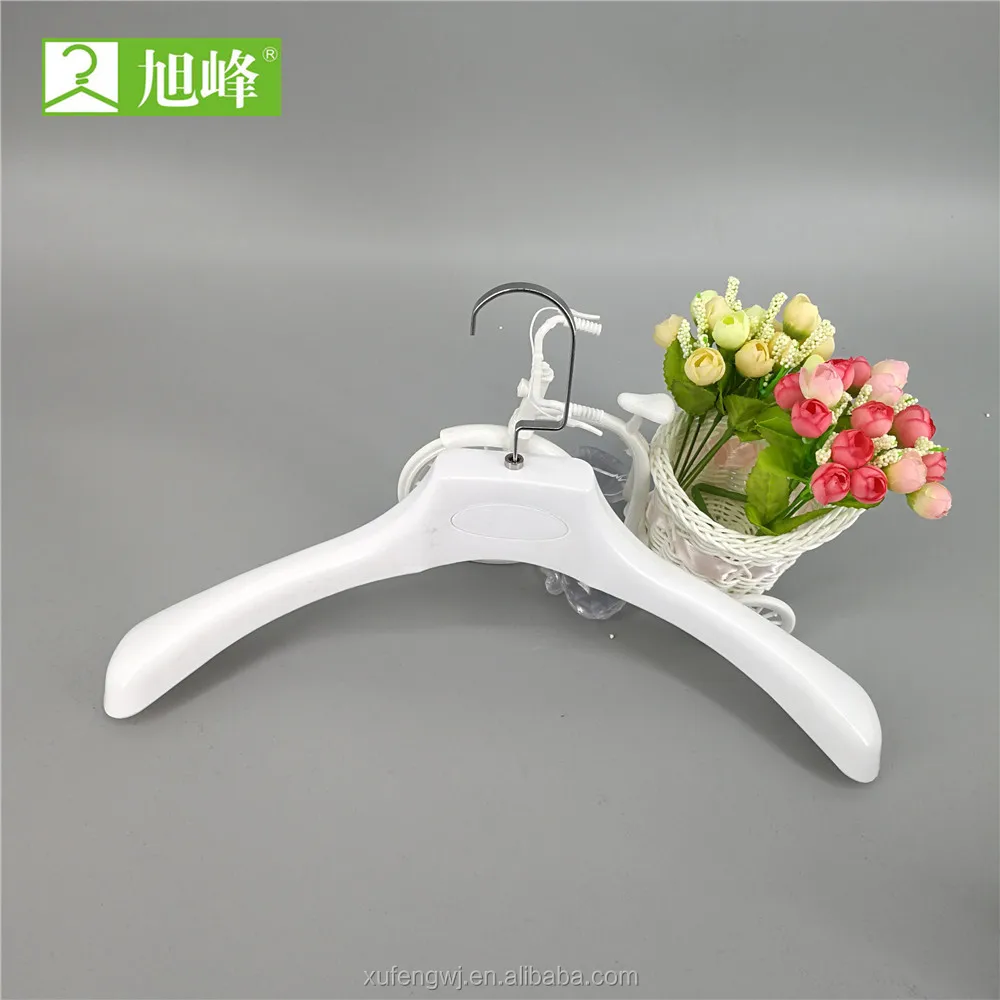 Upscale Suit large plastic hanger for overcoat for shopping mall Non-slip Changeable hook Xufeng