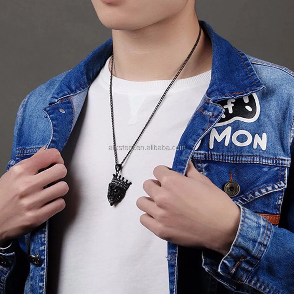Rock style fashion stainless steel jewelry, Amazon personalized diamond crown lion head pendant necklace